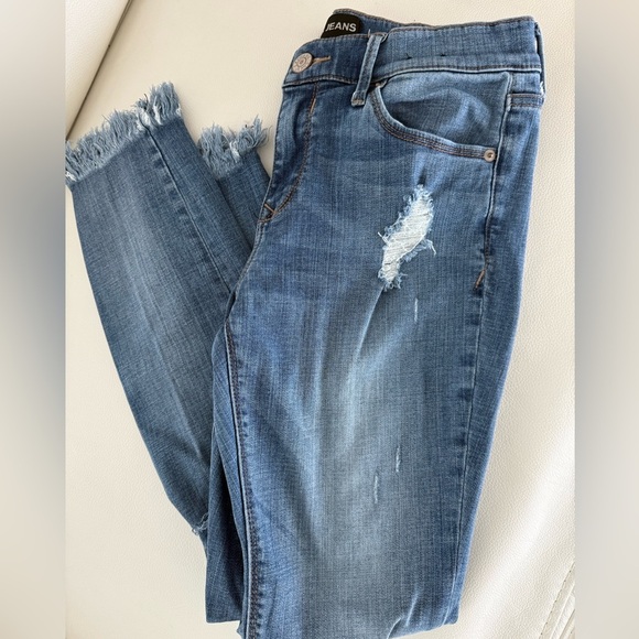 Express Performance Stretch Legging Mid Rise Light Blue Distressed Skinny Jeans - Picture 5 of 5